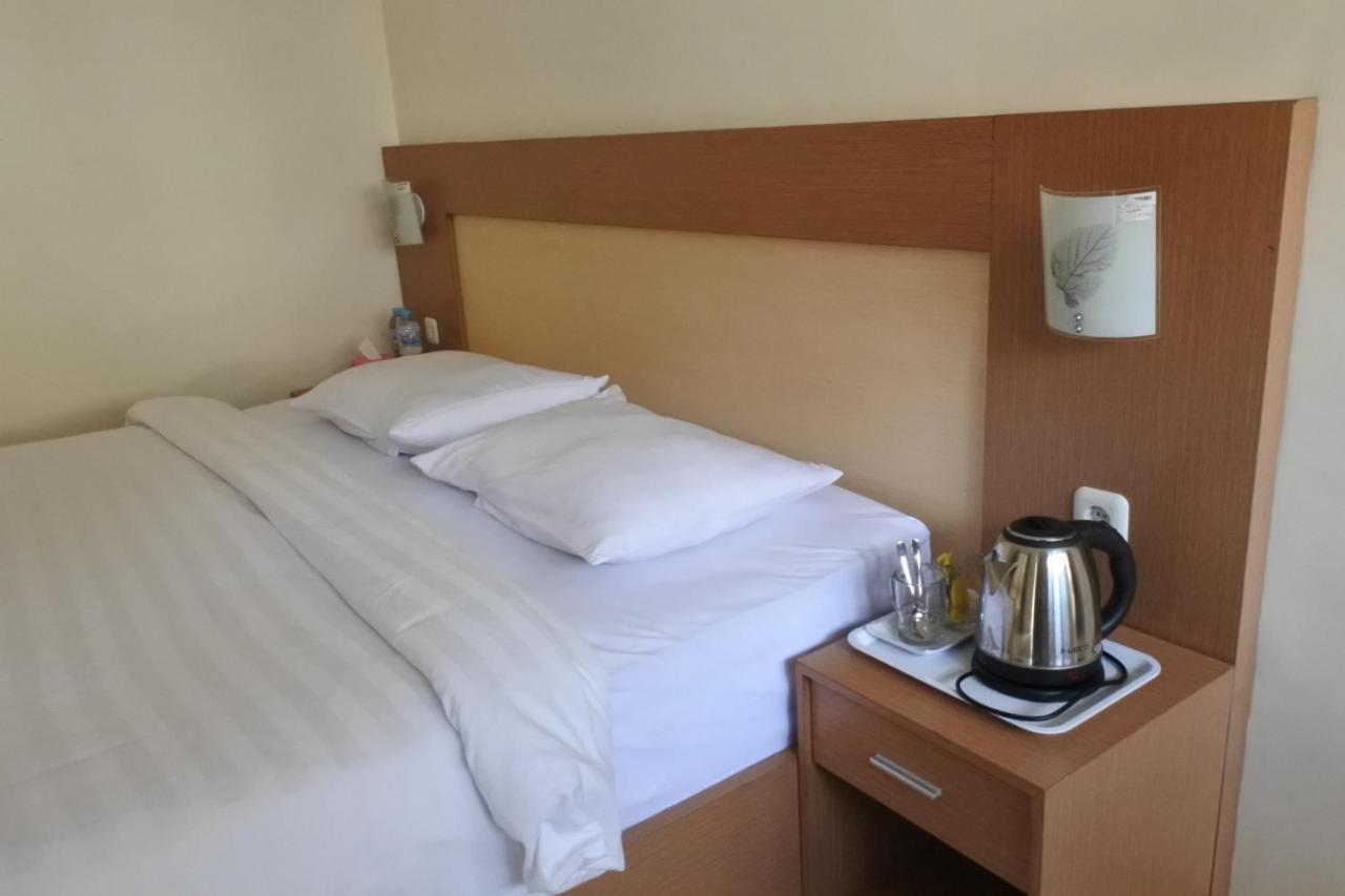 Morse Guest House Malang Exterior foto